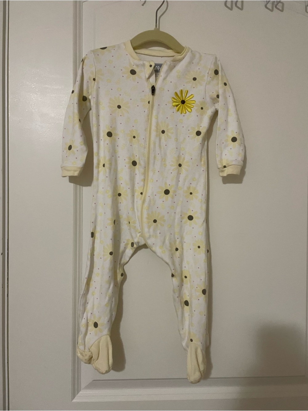 Baby Daisy Print Footed One-Piece Pajamas - Yellow